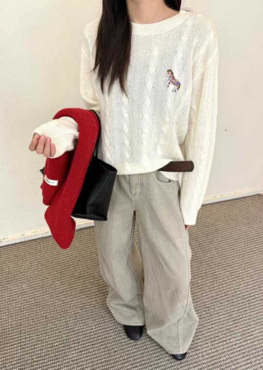 🥰【彩色小马绞花圆领羊毛衫】可爱彩色小马~💖整体栩栩如生且趣味十足 🥳日常通勤约会都能轻松驾驭 ✨炒鸡适合接下来的节日氛围 商品图2