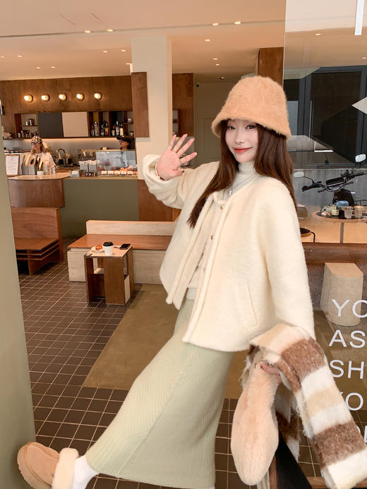 <曾小咸推荐>【149元任选2件】现货！休闲百搭毛织半身裙 商品图5