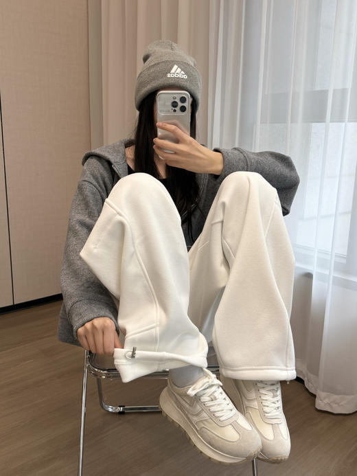 新年战马氛围感拉满镰刀两穿显瘦加绒卫裤 商品图7