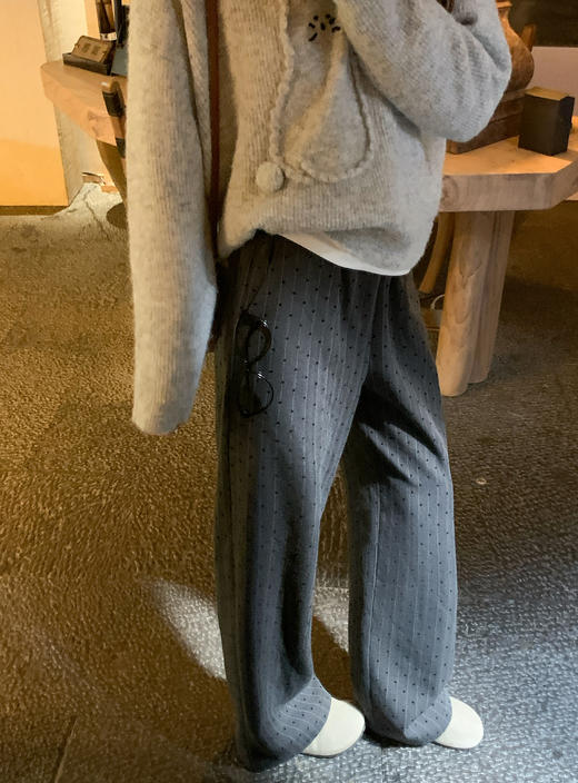 【169元任选2件】现货！爱心印花加绒休闲裤 商品图5