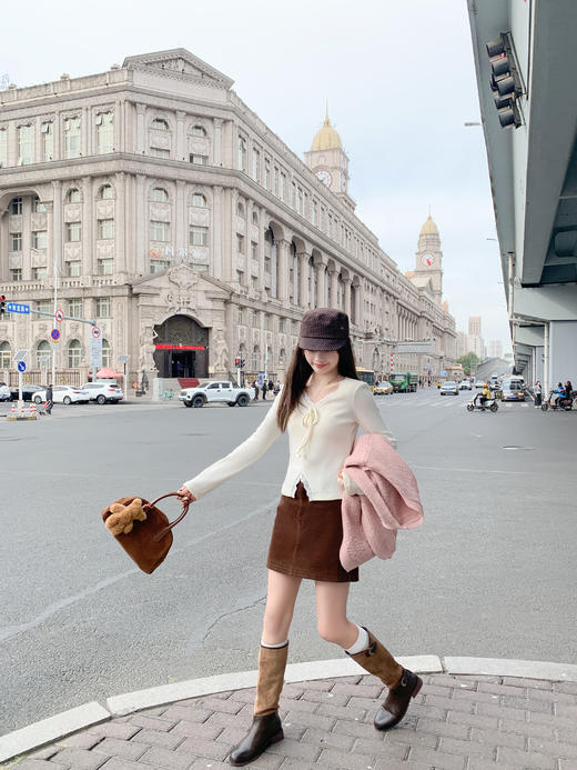 <曾小咸推荐>现货秒杀 ！微信超特价！韩系v领蕾丝边长袖 日常119.99 立减50 秒杀69.99！！ 商品图8