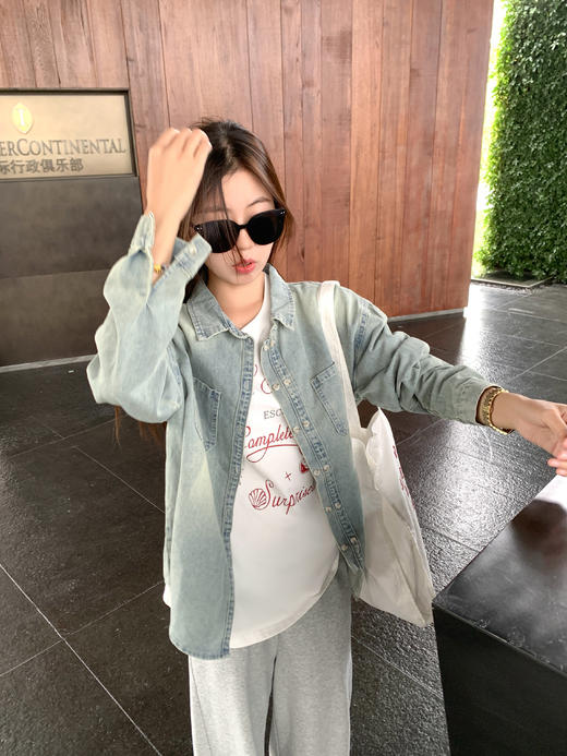 <曾小咸推荐>现货秒杀 ！微信超特价！复古水洗蓝牛仔衬衫 日常189.99 立减100 秒杀89.99！！短袖 秒杀59.99！！ 商品图7