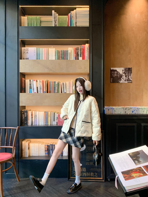 <曾小咸推荐>现货秒杀 ！微信超特价！韩系撞色边羽绒服 日常429.99 立减170 秒杀259.99！！ 商品图14