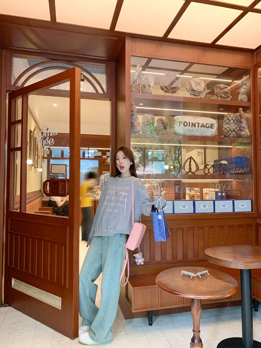 <曾小咸推荐>现货秒杀 ！微信超特价！字母印花露肩卫衣 日常149.99 立减70 秒杀79.99！！ 商品图11