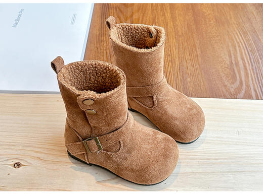 🔥【岁愿冬季新款儿童品质版两穿加绒保暖百搭绒面棉短靴】👉一靴封神！是短靴又能变长靴，过年搭啥都好看🧧 配毛衣 + 裙子是温柔小甜妹，拍照连滤镜都省了！ 商品图1