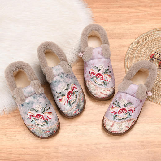 ❤️暖到心里❗妈妈婆婆穿上直夸孝顺✌🏻无法拒绝的舒适度!限时福利💰29.9元❗❗ 🌈【国风刺绣加绒加厚老北京妈妈鞋】精美刺绣图案!! 商品图1