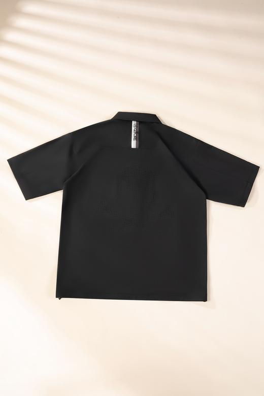 新款男士半拉链防水防风短袖上衣来了！柜上卖爆的一款！认准我们的原厂渠道，市面上它家各种价格都有，都是画皮相的东西，切勿一味追求低价！ 商品图0