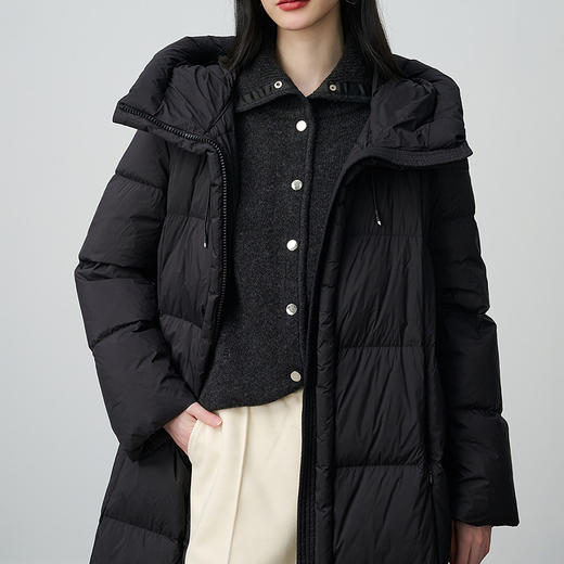 NEELLY纳俪商场同款冬季新款宽松连帽长款羽绒服女90白鸭绒外套N25114L03303 商品图2