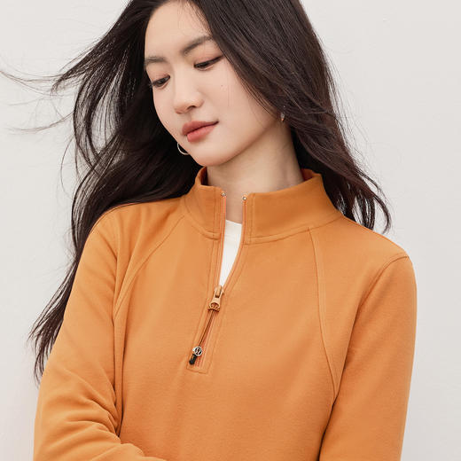 【1/21新品】熙世界橘色半拉链立领T恤打底衫女秋冬高级感户外风运动长袖上衣 商品图3