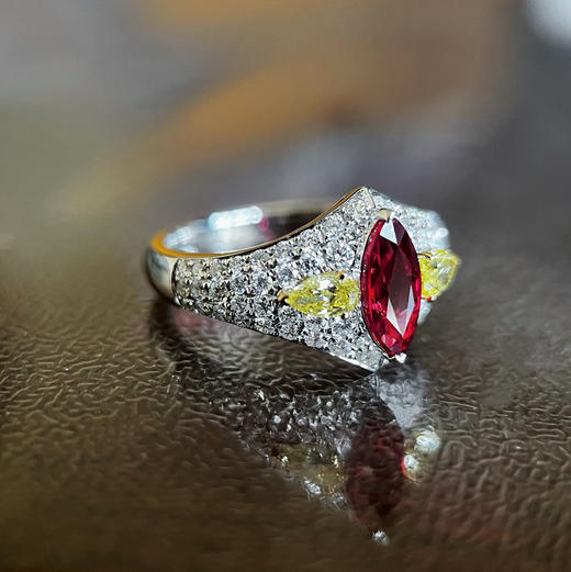 BY EVITA系列 18K镶钻石和红宝石 戒指 商品图1