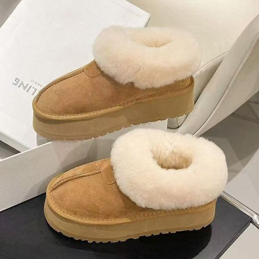 【寒潮b备❗️厚底雪地靴】超暖和面包鞋，拥有温和质优面料材质，外在触感柔软细腻，厚底拉长腿部线条比例，更防滑耐磨，新款加绒加厚东北大棉鞋皮毛一体毛毛鞋QQ 商品图1