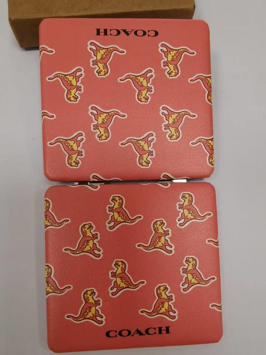 COACH-JZ COACH 蔻驰日常化妆镜子【折叠起来约7*7CM】 商品图2