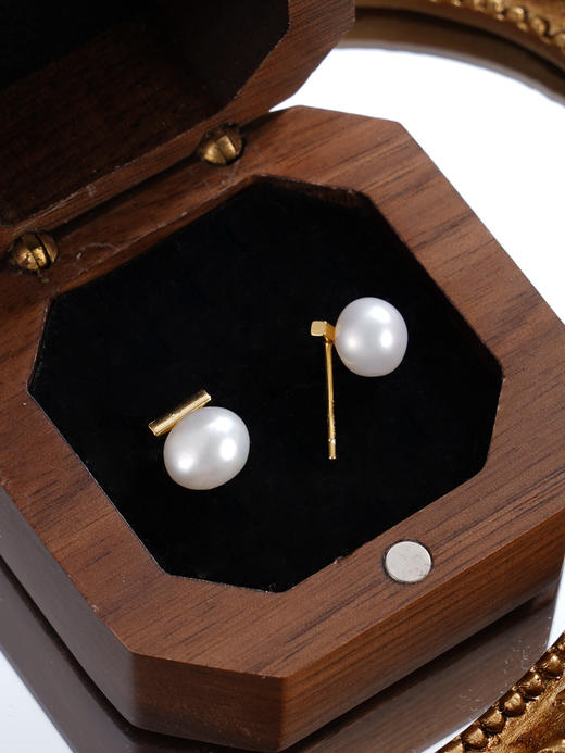 子佩集【阿芙柔光】银S925珍珠惜王妃耳钉【SGE0290013】7mm珠镀金一字巴洛克2601 商品图5
