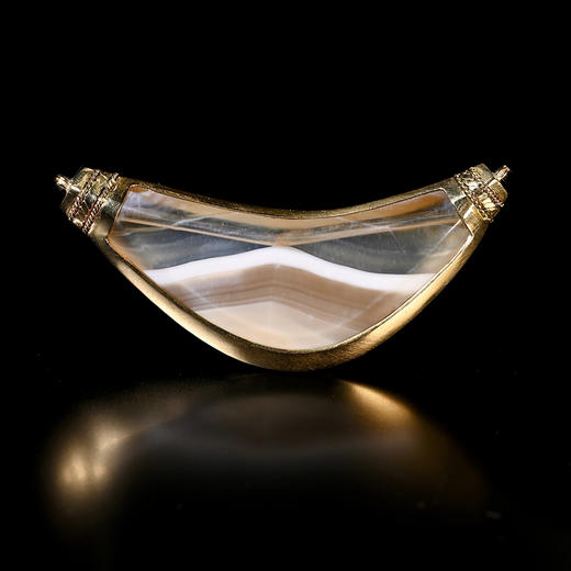 西亚高古奶霜缠丝牛角珠项坠 商品图1