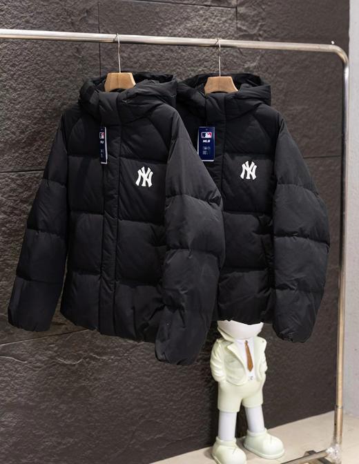 F010765纽约限定张凌赫同款毛巾刺绣小标连帽长款羽绒服 商品图1