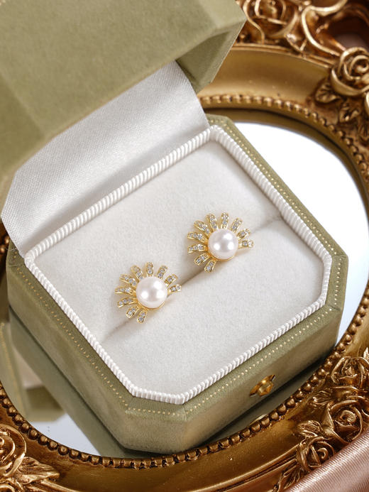 子佩集【海妖之眸】银S925珍珠惜王妃耳钉【XXED015】6.2mm珠镀金半太阳花眼睫毛2601 商品图2