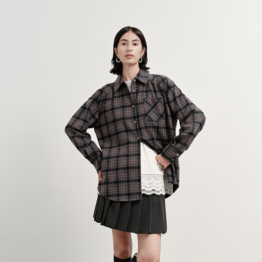 NEELLY纳俪商场同款冬季新款复古宽松格纹衬衫女韩版百搭短衬衣N25113B01148 商品图1