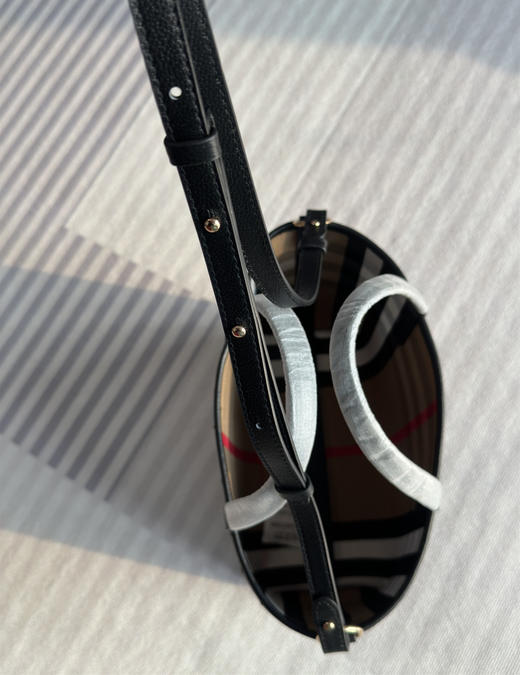 原价500多特价双面用真皮托特包单肩包 商品图6