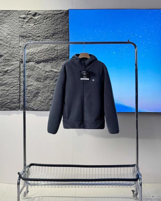 F010752男士双层加绒加厚户外运动休闲连帽外套 商品图4