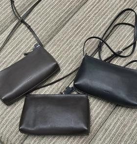 按头安利  重磅渠道   Rene胎牛皮斜挎包   进口皮 手拿包单肩包