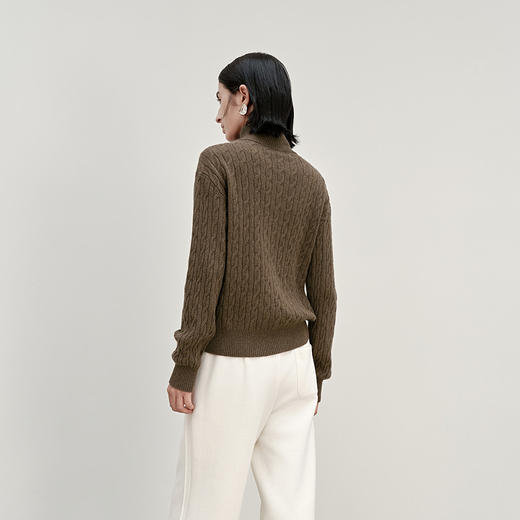 NEELLY纳俪商场同款冬季新款百搭慵懒绞花针织衫女肌理感休闲上衣N25111A01100 商品图1