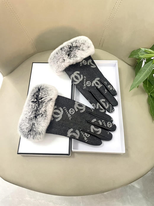 秋冬特惠💰230 香奈儿触屏女款手套 女士新款高档羊皮手套 商品图2