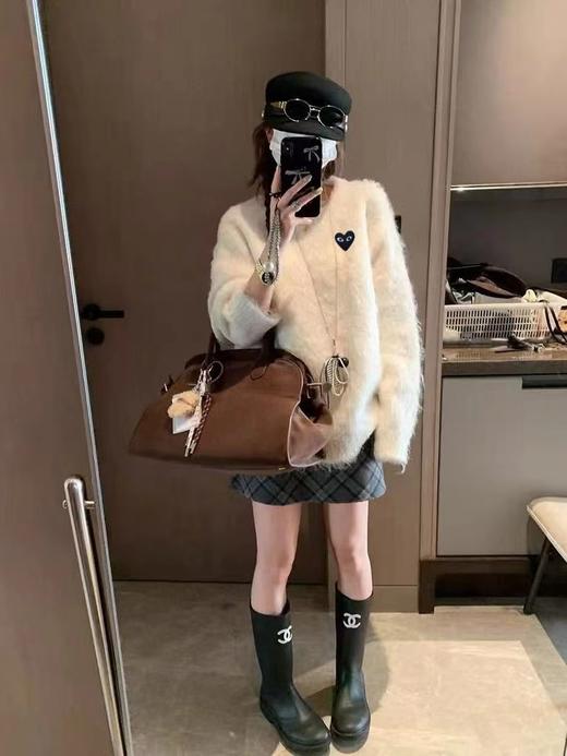 F010758温柔慵懒宽松落肩羊毛圈圈毛绒针织毛衣 商品图9