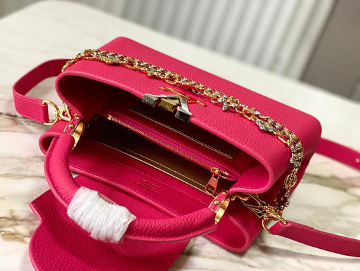 秋冬特惠💰1730 渠道级LV 新品 te级LV 动态芯片 M26507/M48865紫玫红光线链条款 商品图4