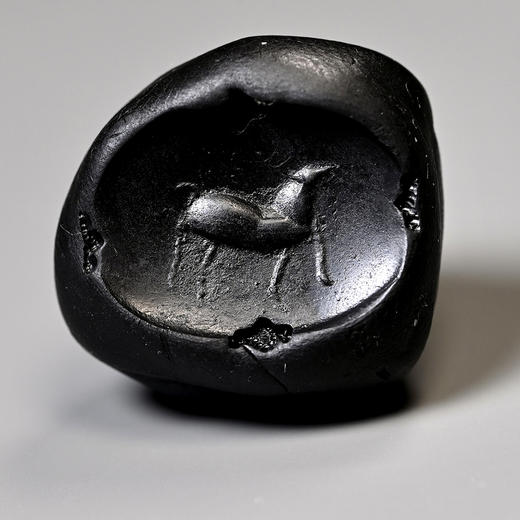 古罗马红玉髓“赤马”印章珠戒指 商品图7