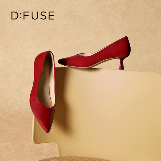 Dfuse迪芙斯2026春季新款尖头低跟舒适单鞋高跟鞋经典通勤高跟鞋DFE1111110 商品图5
