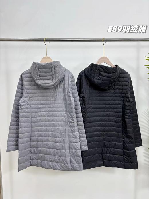 F010754告别臃肿女士轻暖系列中长款白鸭绒羽绒服 商品图3