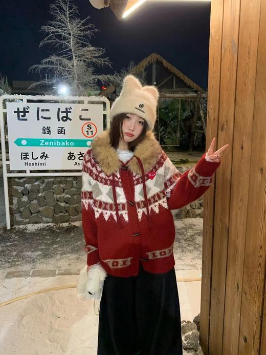 F010709酒红色费尔岛几何提花图案针织开衫女款 商品图8