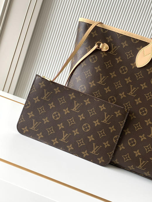 秋冬特惠💰1220 渠道级LV【全钢五金 变码芯片】te级LV 全套包装 46978老花杏 经典购物袋 大号 商品图5