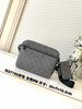 秋冬特惠💰1350 渠道级LV【全钢五金 MB163c01变码芯片】te级LV 全套包装 M27185灰色压花 本款 Trio Messenger 邮差包 商品缩略图0