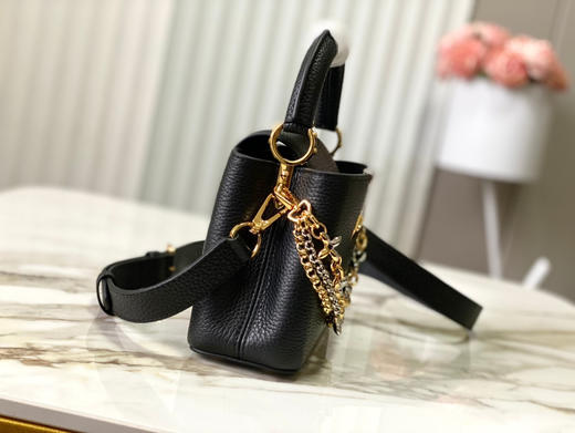 秋冬特惠💰1630 渠道级LV 新品 te级LV 动态芯片 M26814/M48865黑金光线链条款 商品图1