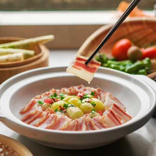 九华山 腊味套餐礼盒 刀板香/五花酱肉/风干鸡/风干鸭/火腿芯/草鱼段/手工酱香肠/咸香肠 商品图9