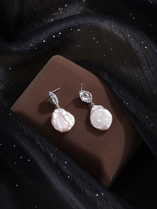 子佩集【柔波夜曲】银S925珍珠惜王妃耳钉【SPE0510009】15*20mm珠巴洛克扁珠2601 商品图7