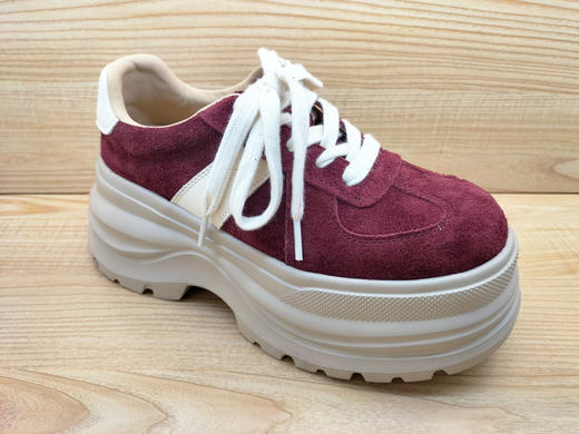 豪行2025新款25319660真皮复古德训鞋女厚底小个子增高轻便休闲鞋 商品图0