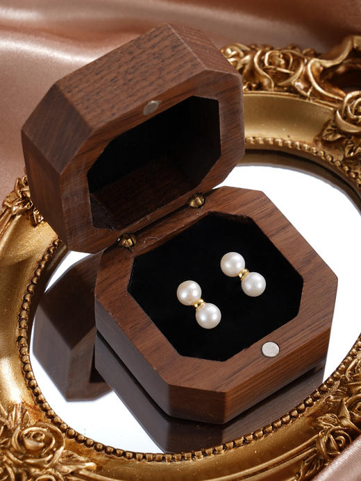 子佩集【皓月女神】银S925珍珠惜王妃耳钉【SGE0310004】5.5mm珠镀金锤子2601 商品图3