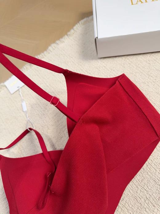 F010768秋冬新款亲肤磨毛面料女士美背文胸内衣 商品图13