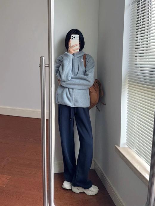 F010769冬季重磅双面摇粒绒立体裁剪加厚防风保暖连帽外套 商品图5