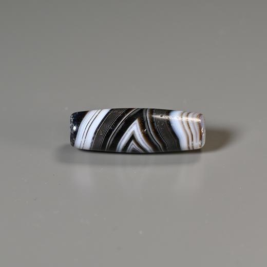 西亚高古黑白缠丝“天眼”珠 商品图3