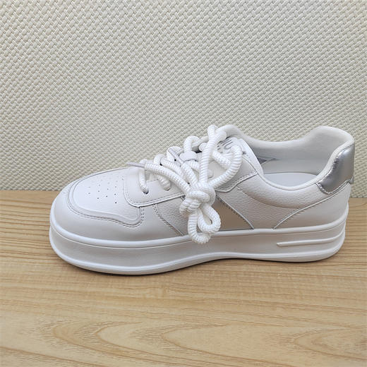 2025春季新款豪行女单鞋25163888女生百搭时尚休闲小白鞋软底板鞋 商品图2