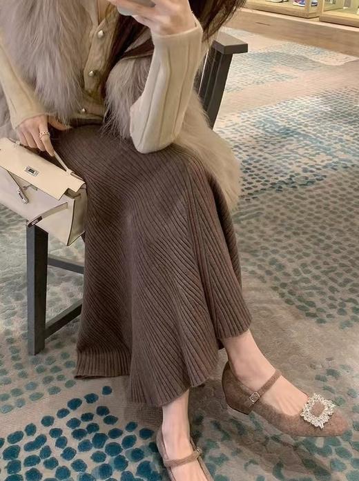 水钻毛呢玛丽珍秋冬加绒方头一字带小粗跟保暖法式女神鞋 商品图3