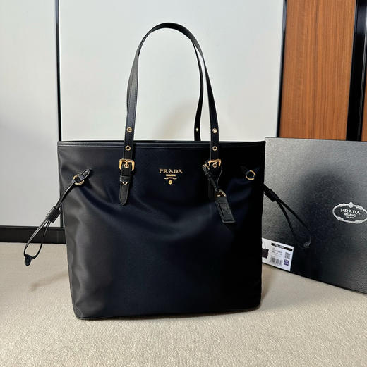 p家黑金色托特包单肩包 商品图1