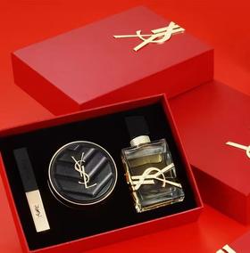 【全球购】圣罗兰浮雕小金条香水气垫礼盒（#1966小金条口红2.2g+黑气垫14g+自由之水50ml）