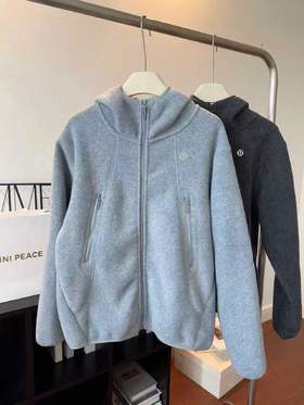 F010769冬季重磅双面摇粒绒立体裁剪加厚防风保暖连帽外套