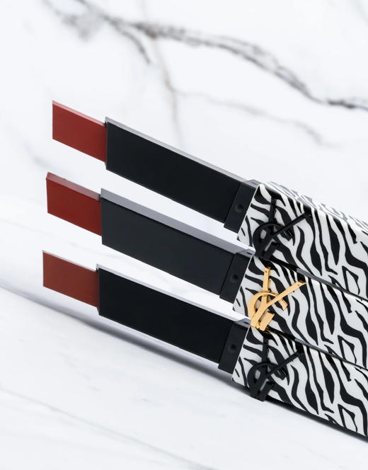 【全球购】圣罗兰浮雕小金条2支装香水礼盒（#21小金条2.2g+#1966斑马2.2g+自由之水50ml） 商品图6