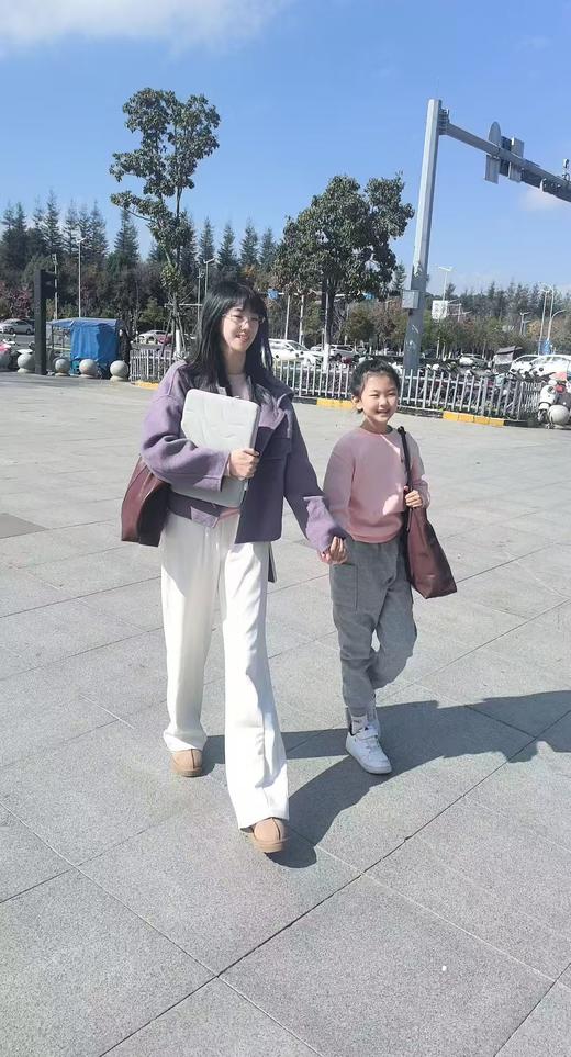 ⁴微瑕清仓99元任选2件【比得兔秋冬童装】卫衣/带帽卫衣/棒球服 110-150码 YC04-CR-BDT 商品图4