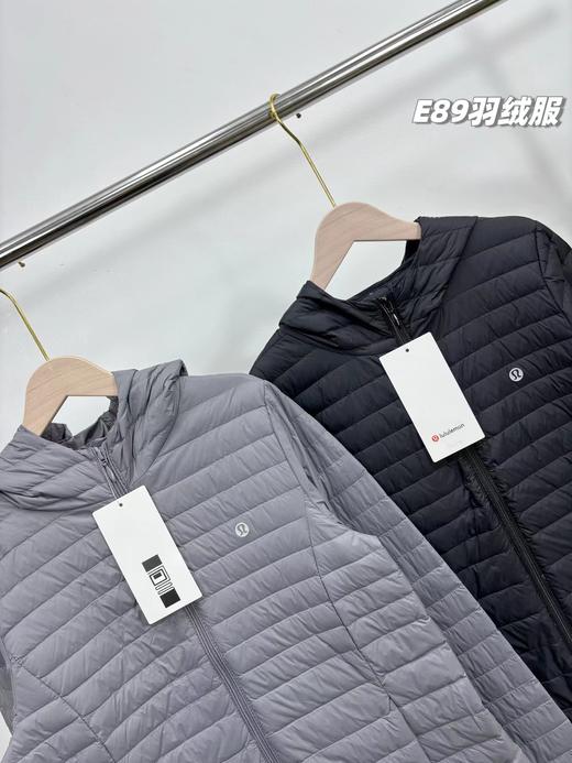 F010754告别臃肿女士轻暖系列中长款白鸭绒羽绒服 商品图1